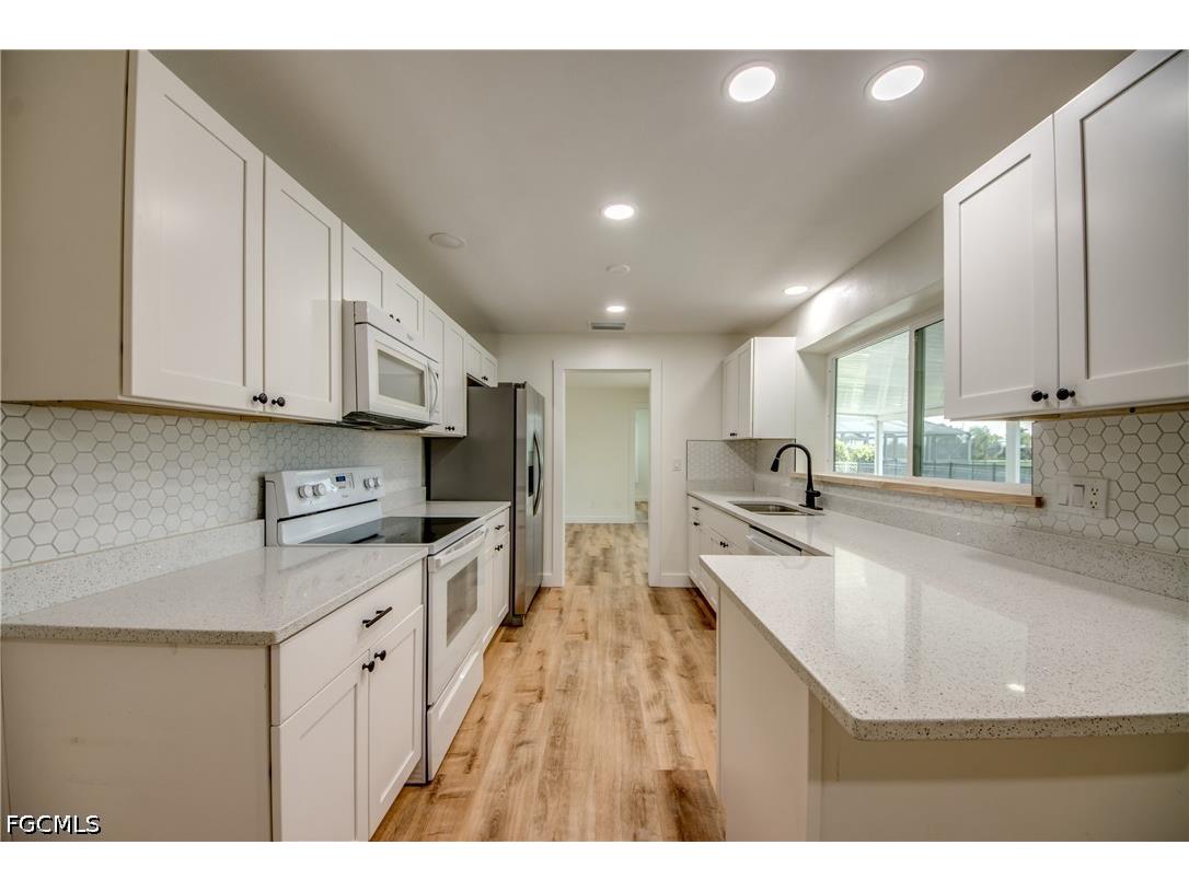 3009 SE 10th Avenue Cape Coral FL 33904 2026018698 image13