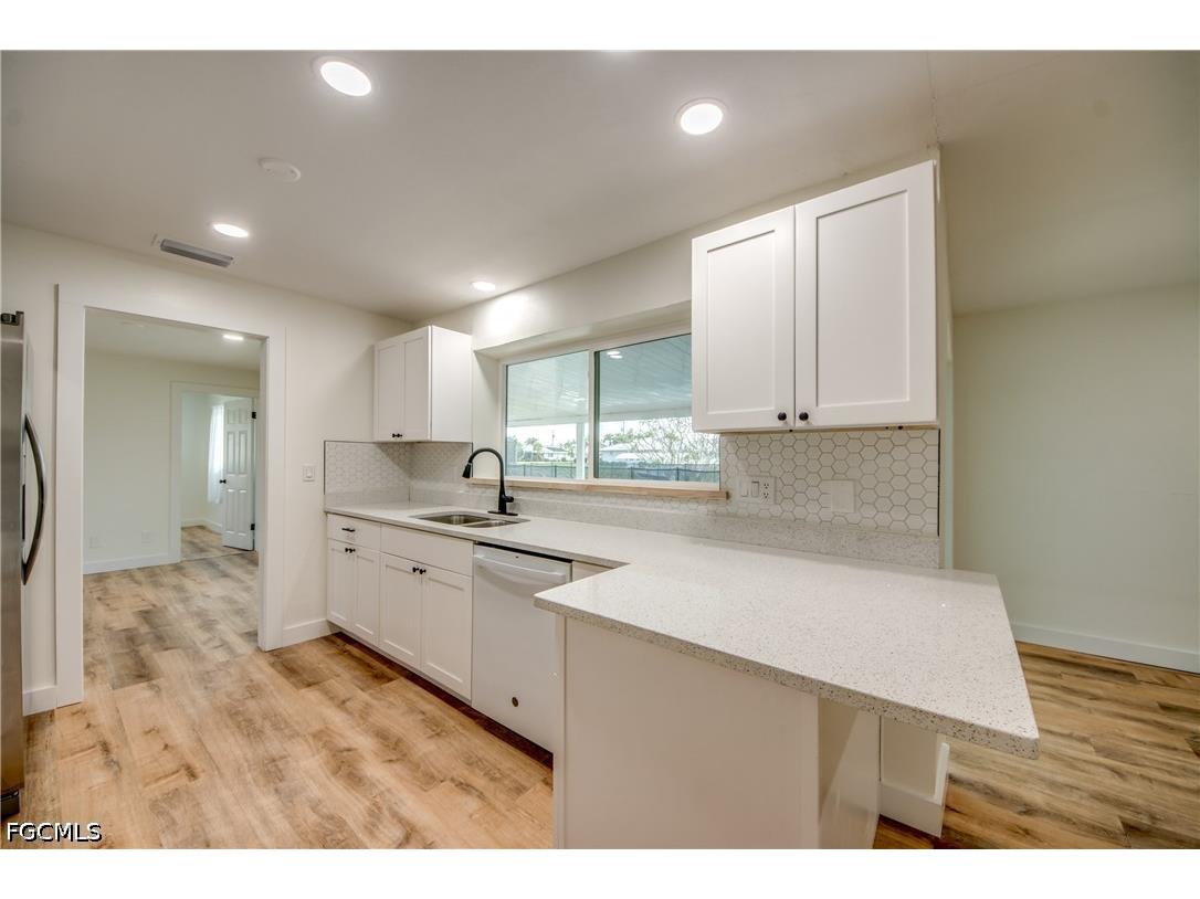 3009 SE 10th Avenue Cape Coral FL 33904 2026018698 image14