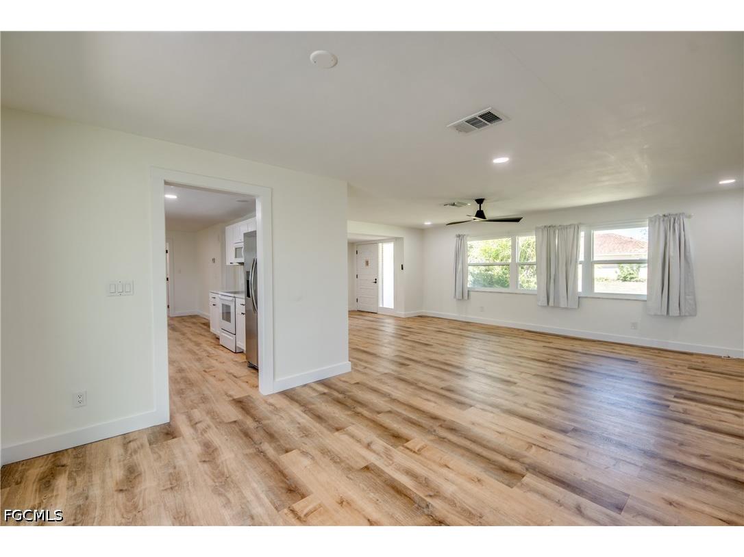 3009 SE 10th Avenue Cape Coral FL 33904 2026018698 image8