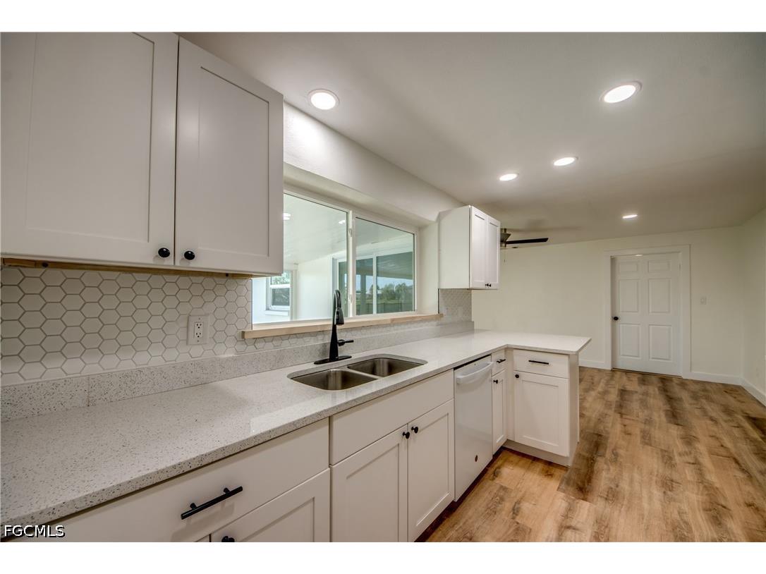 3009 SE 10th Avenue Cape Coral FL 33904 2026018698 image9