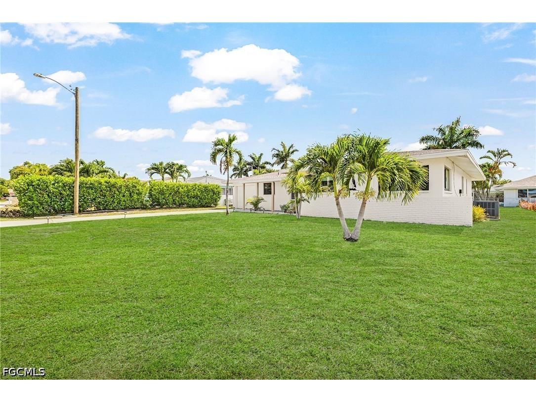 3009 SE 19th Place Cape Coral FL 33904 2026023245 image4