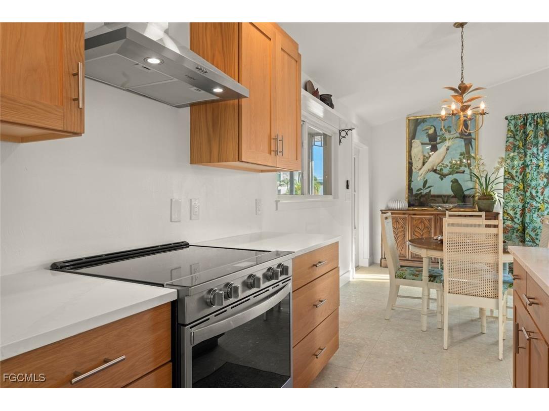 3009 Singing Wind Drive Sanibel FL 33957 2026004604 image11