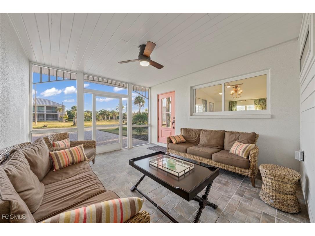 3009 Singing Wind Drive Sanibel FL 33957 2026004604 image38