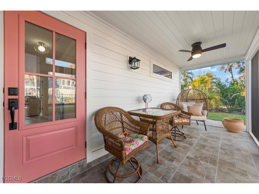 3009 Singing Wind Drive Sanibel FL 33957 2026004604 image4