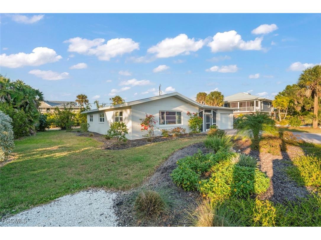 3009 Singing Wind Drive Sanibel FL 33957 2026004604 image40
