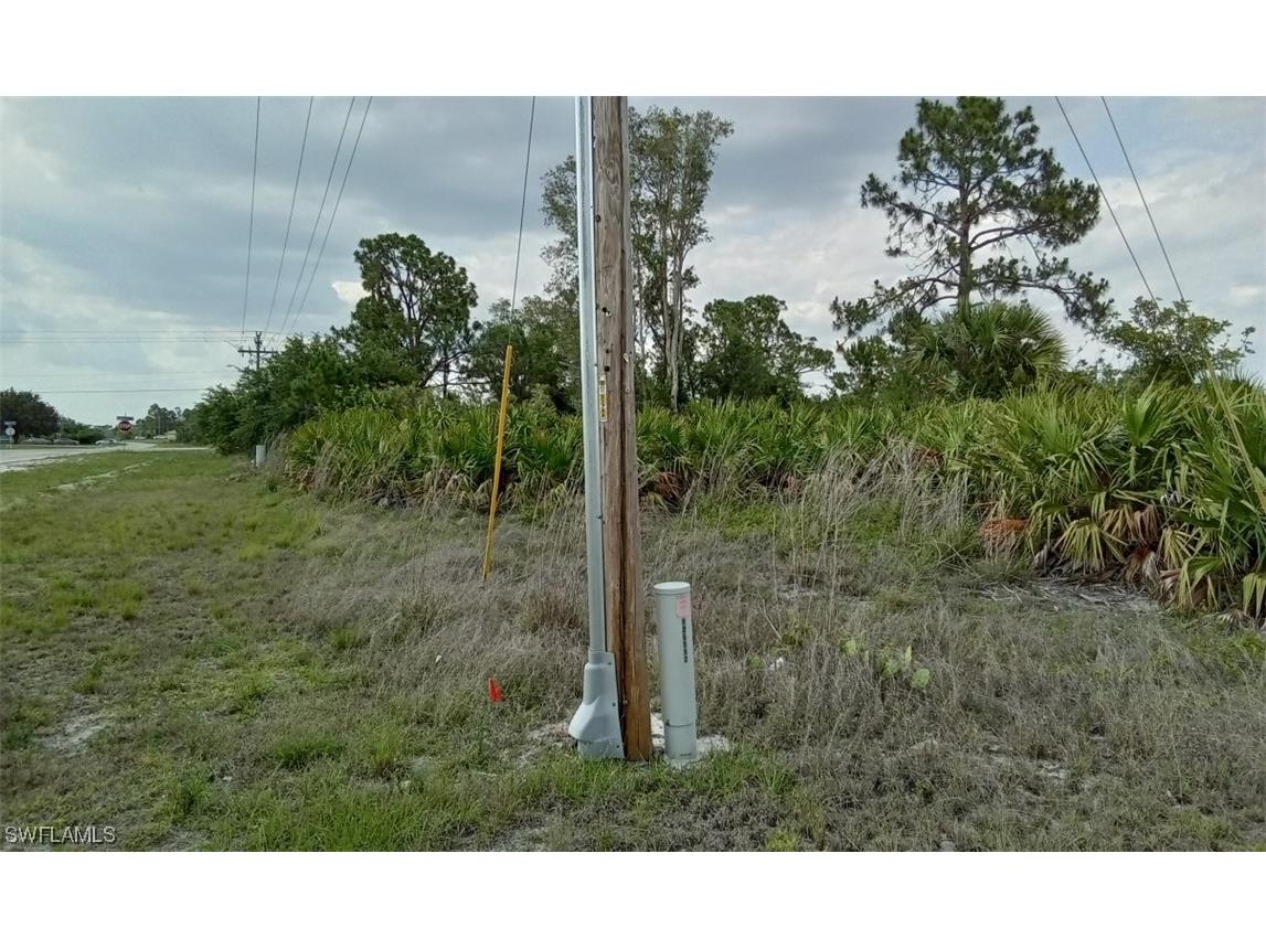 301-303 Pennfield Street Lehigh Acres FL 33974 223045548 image1