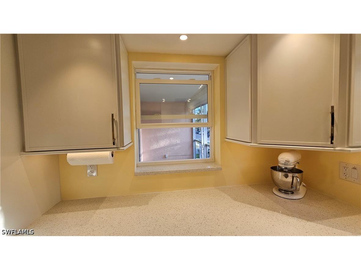 301 6th Avenue S #D Naples FL 34102 226015393 image14