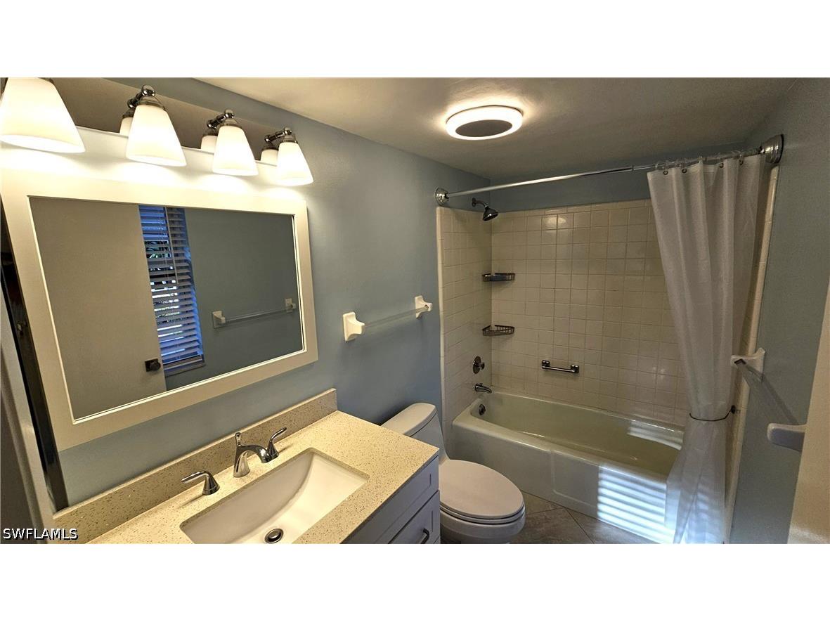 301 6th Avenue S #D Naples FL 34102 226015393 image23