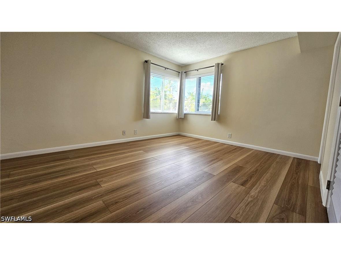 301 6th Avenue S #D Naples FL 34102 226015393 image25