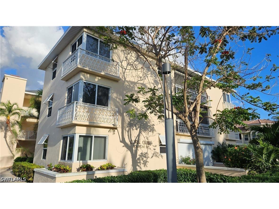 301 6th Avenue S #D Naples FL 34102 226015393 image28