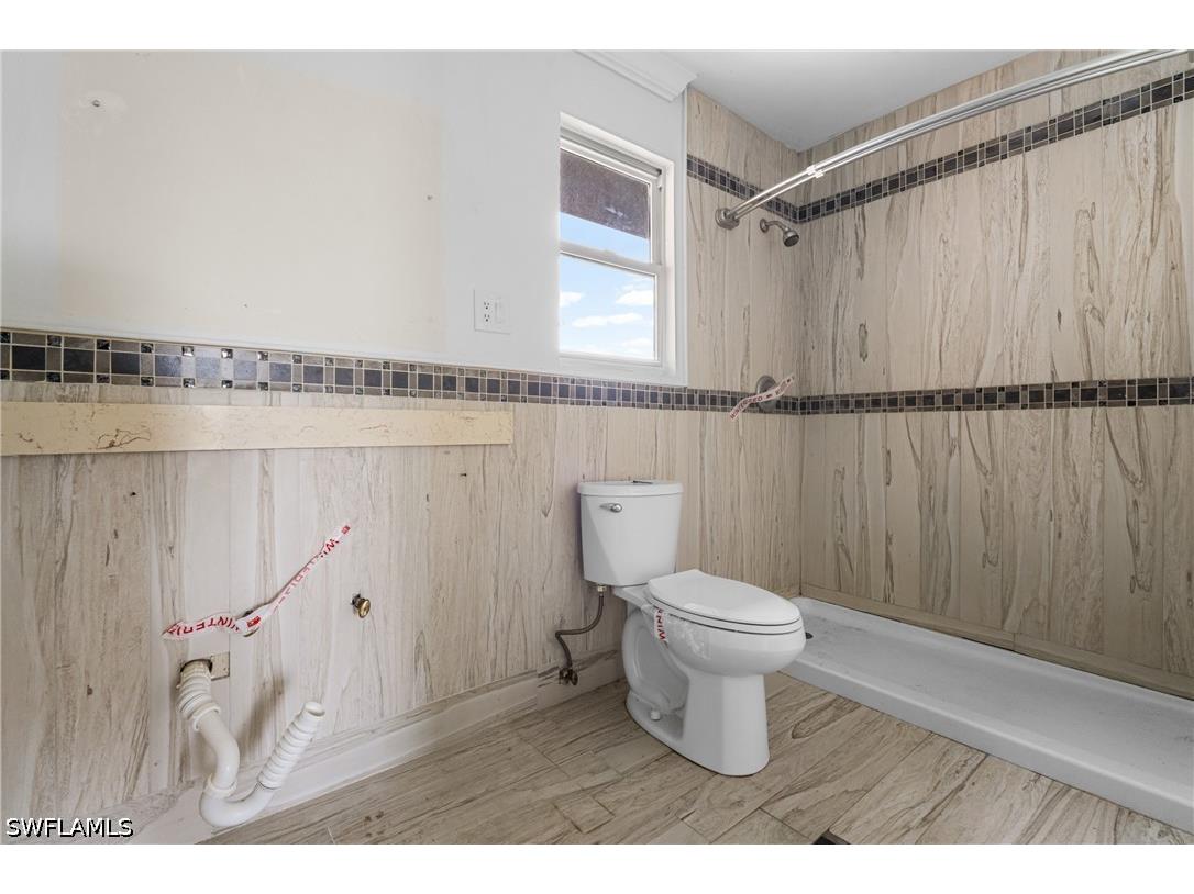 301 Allen Avenue Everglades City FL 34139 226016653 image16