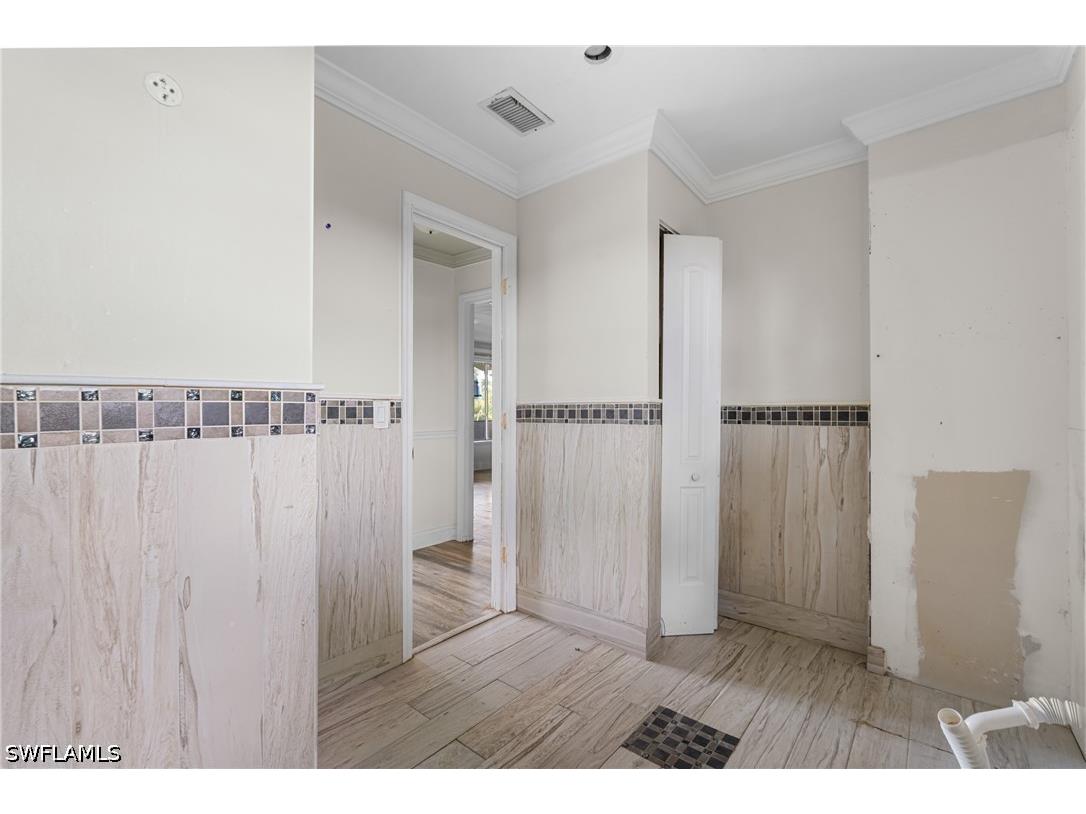 301 Allen Avenue Everglades City FL 34139 226016653 image17
