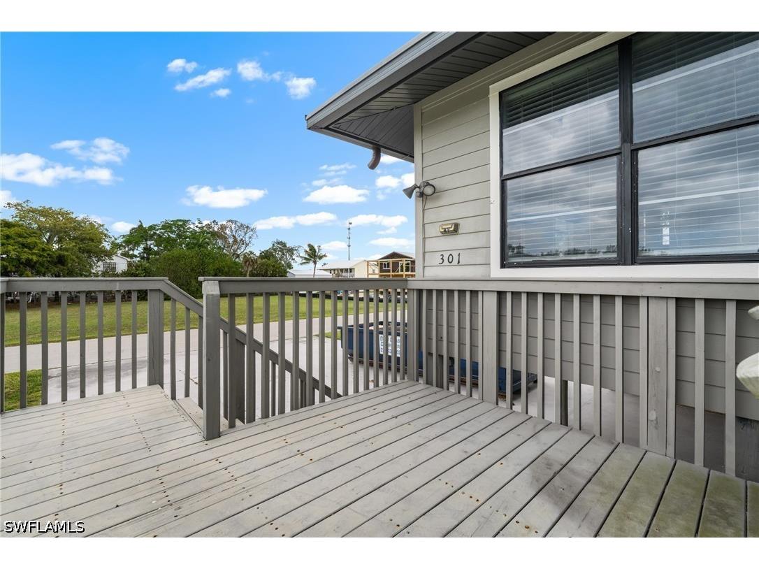 301 Allen Avenue Everglades City FL 34139 226016653 image5