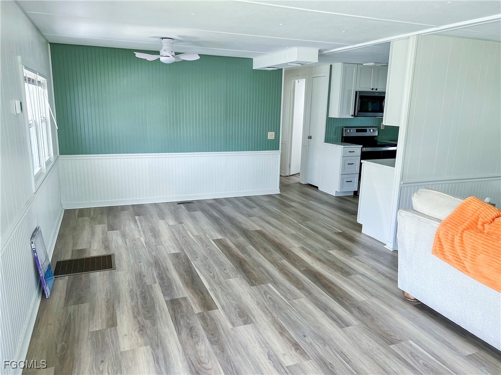 301 Dillard Avenue Fort Myers FL 33908 2025022192 image10