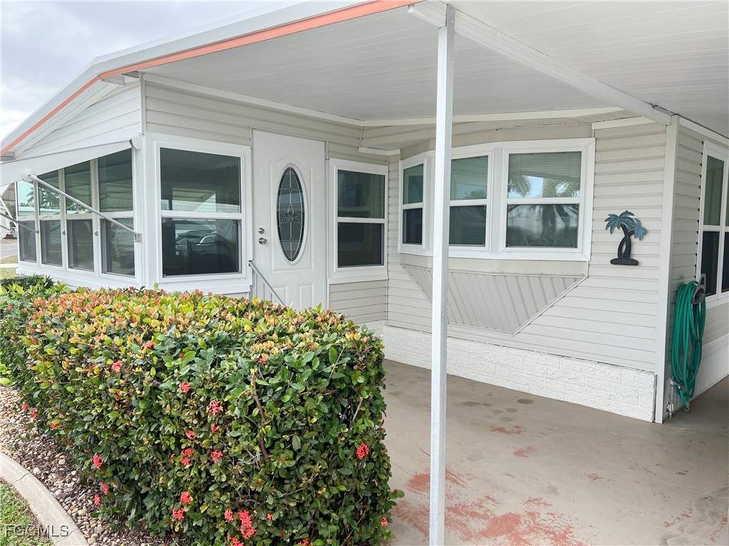 301 Dillard Avenue Fort Myers FL 33908 2025022192 image26