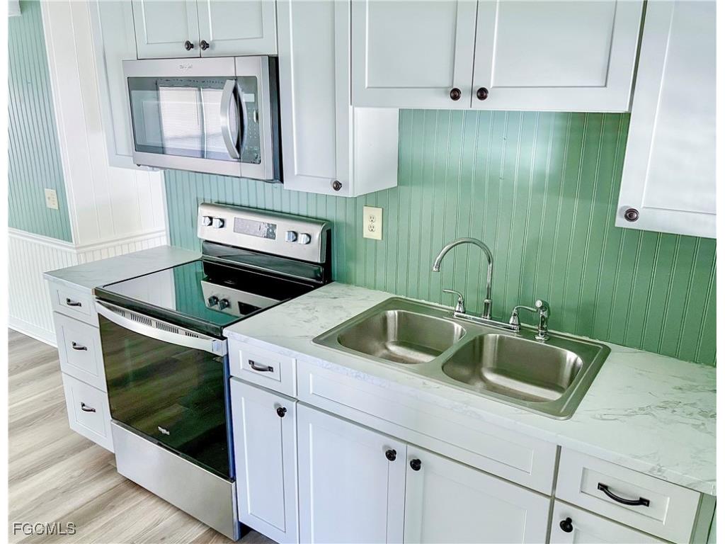 301 Dillard Avenue Fort Myers FL 33908 2025022192 image5