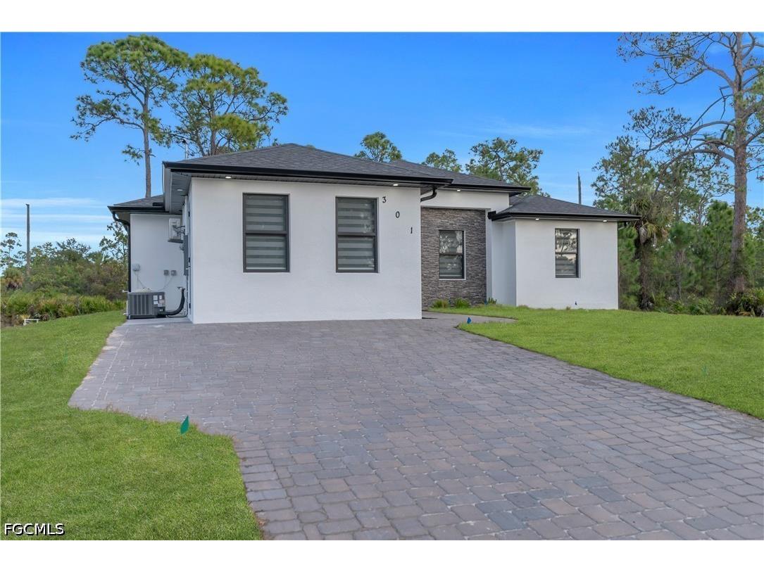 301 E 17th Street Lehigh Acres FL 33972 2026021489 image10