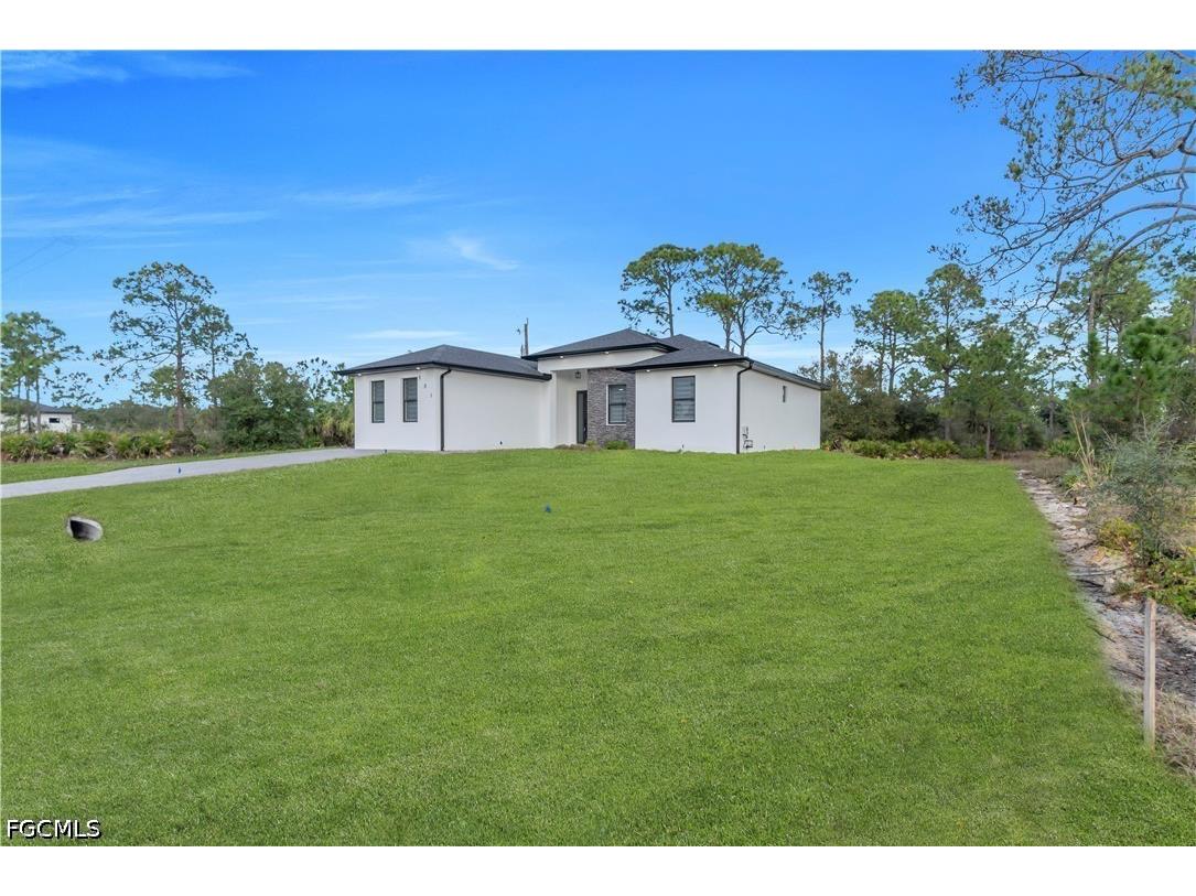301 E 17th Street Lehigh Acres FL 33972 2026021489 image11