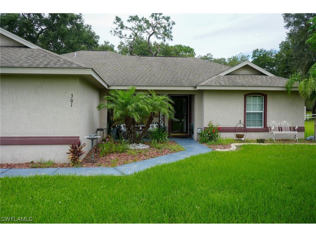 301 Emerald Court Place Ocala FL 34472 223068897 image1