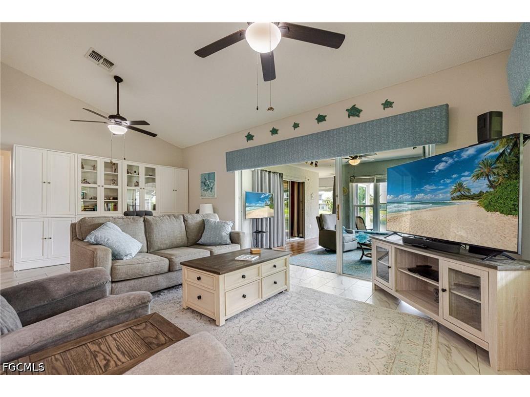 301 Mcgregor Park Circle Fort Myers FL 33908 2026026002 image3