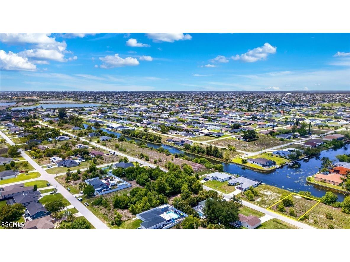 301 NW 5th Terrace Cape Coral FL 33993 2026024156 image6