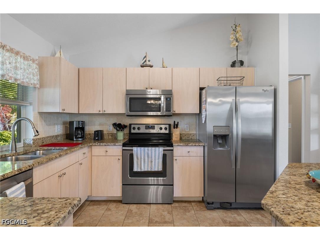 301 SE 30th Terrace Cape Coral FL 33904 2026028899 image11