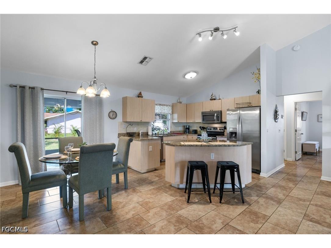 301 SE 30th Terrace Cape Coral FL 33904 2026028899 image9