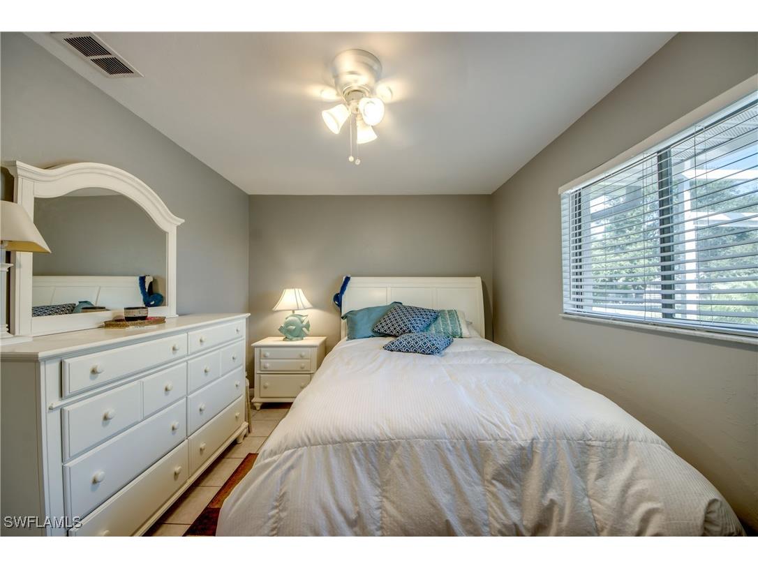 301 SW 32nd Terrace Cape Coral FL 33914 225050812 image14