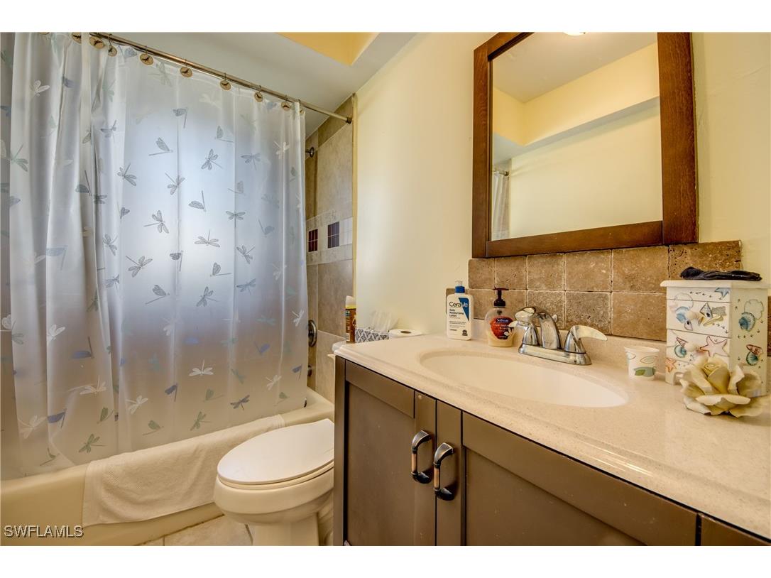 301 SW 32nd Terrace Cape Coral FL 33914 225050812 image15