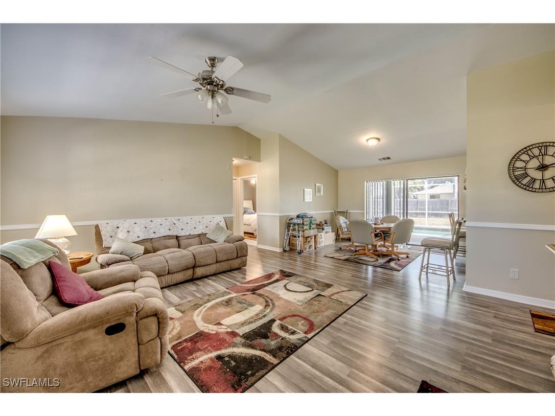 301 SW 32nd Terrace Cape Coral FL 33914 225050812 image5