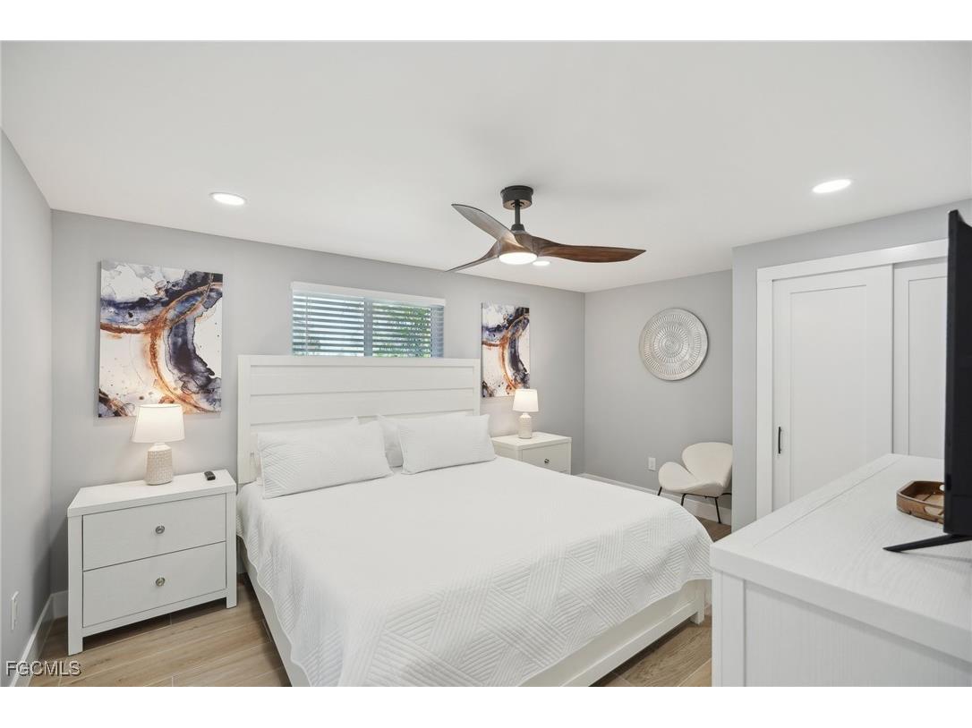 301 Seminole Way Fort Myers Beach FL 33931 2025010427 image19