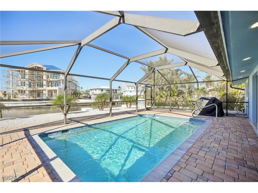 301 Seminole Way Fort Myers Beach FL 33931 2025010427 image28