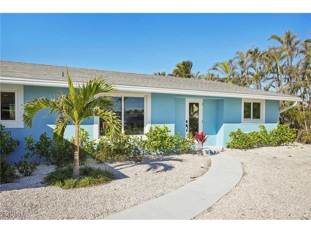 301 Seminole Way Fort Myers Beach FL 33931 2025010427 image43