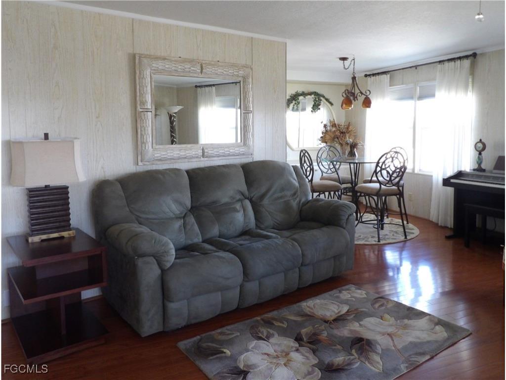 301 Twig Court N North Fort Myers FL 33917 2025019611 image9