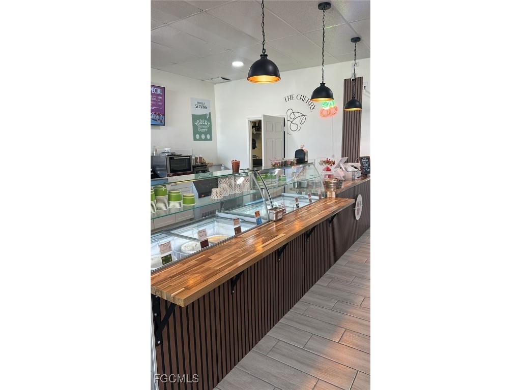  Parrish FL 34219 2025012301 image1