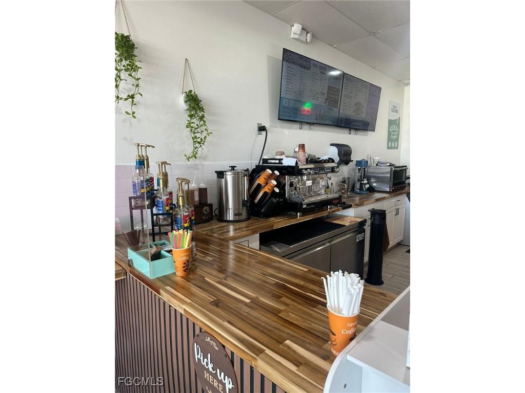  Parrish FL 34219 2025012301 image7