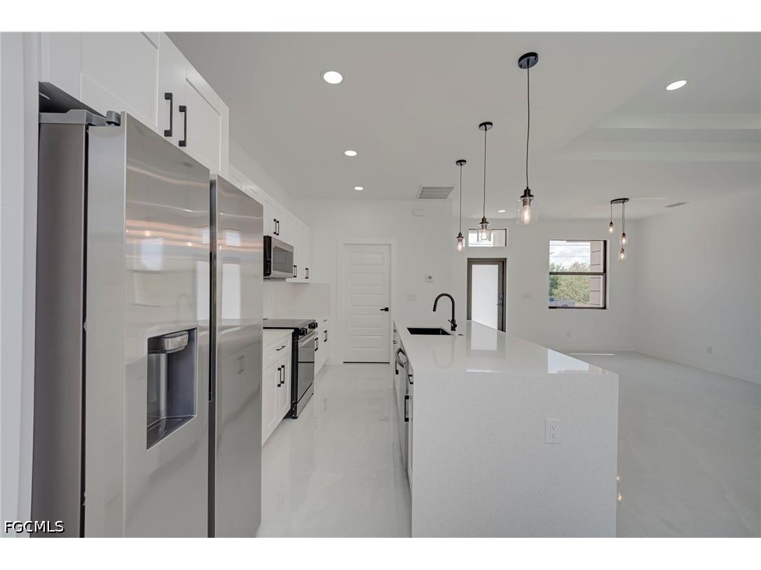 3010 2nd Street SW Lehigh Acres FL 33976 2026009251 image9