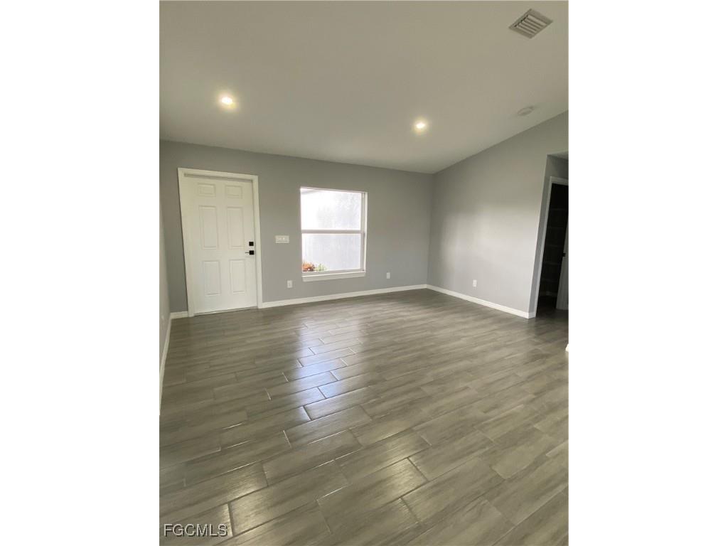 3010 67th Street W Lehigh Acres FL 33971 2025006756 image4