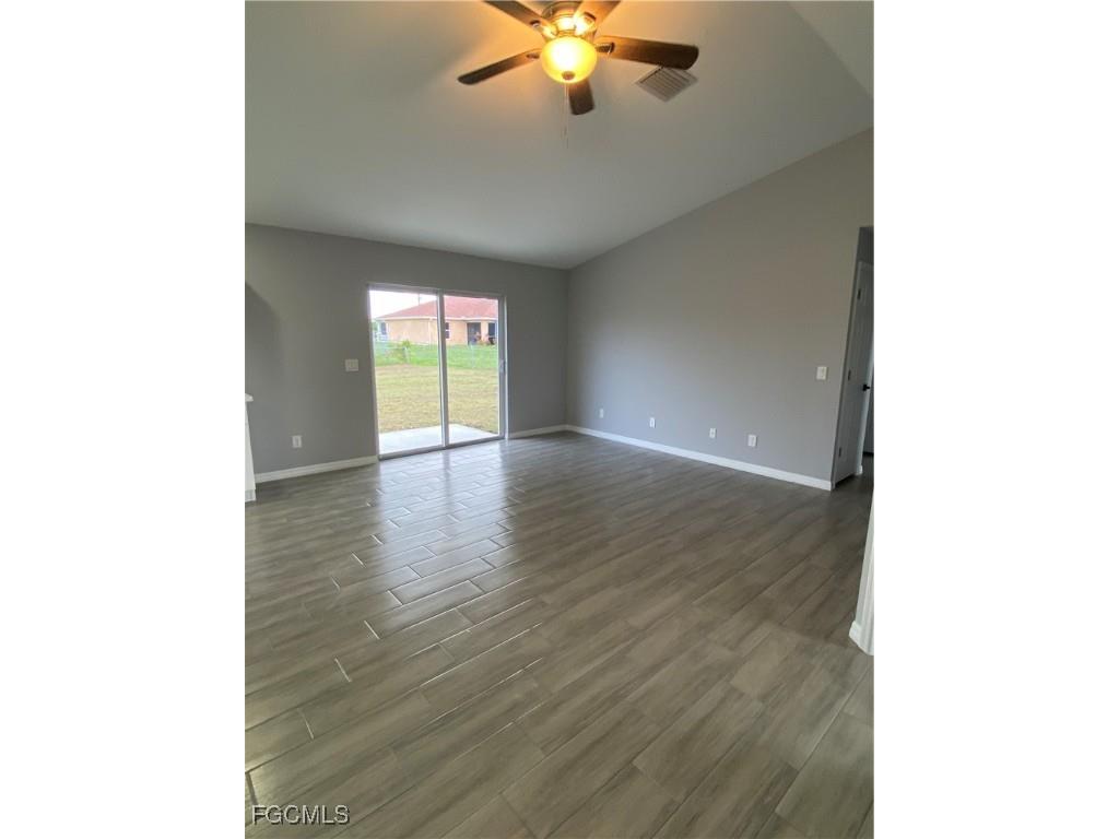 3010 67th Street W Lehigh Acres FL 33971 2025006756 image5