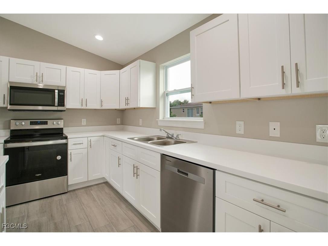 3010 67th Street W Lehigh Acres FL 33971 2025022254 image11