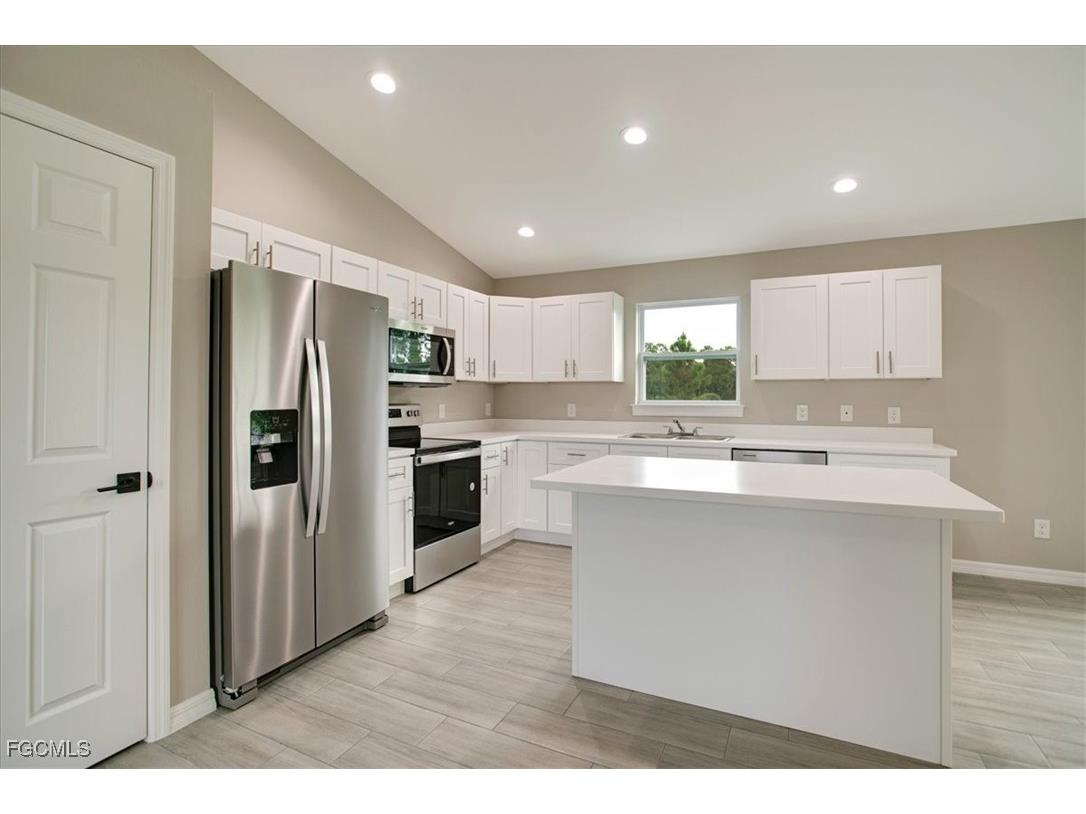 3010 67th Street W Lehigh Acres FL 33971 2025022254 image6