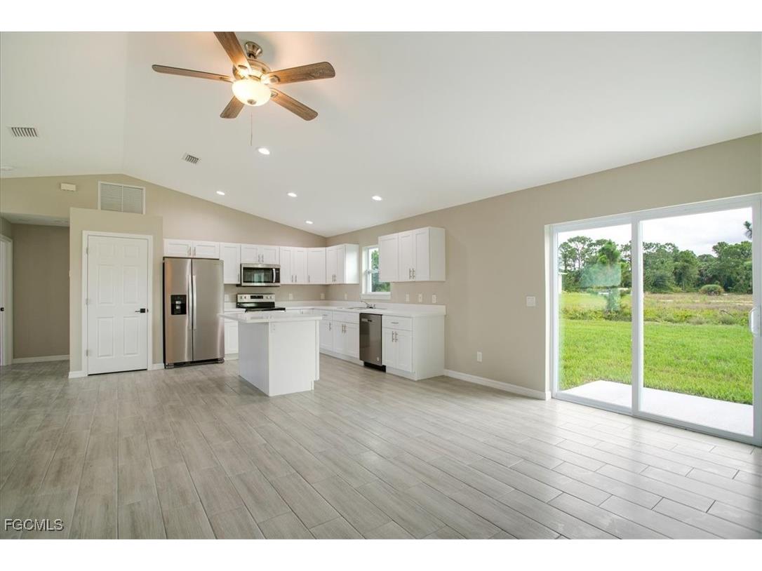 3010 67th Street W Lehigh Acres FL 33971 2025022254 image7