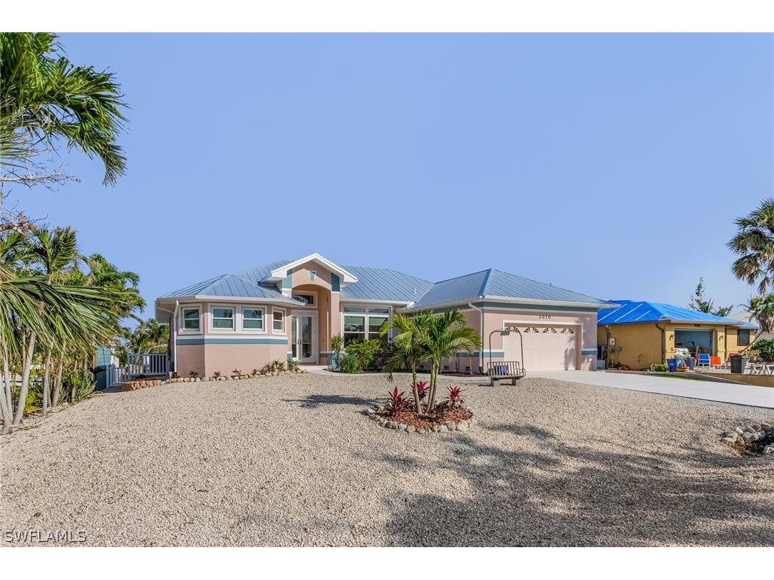 3010 Bracci Drive Saint James City FL 33956 223010560 image1