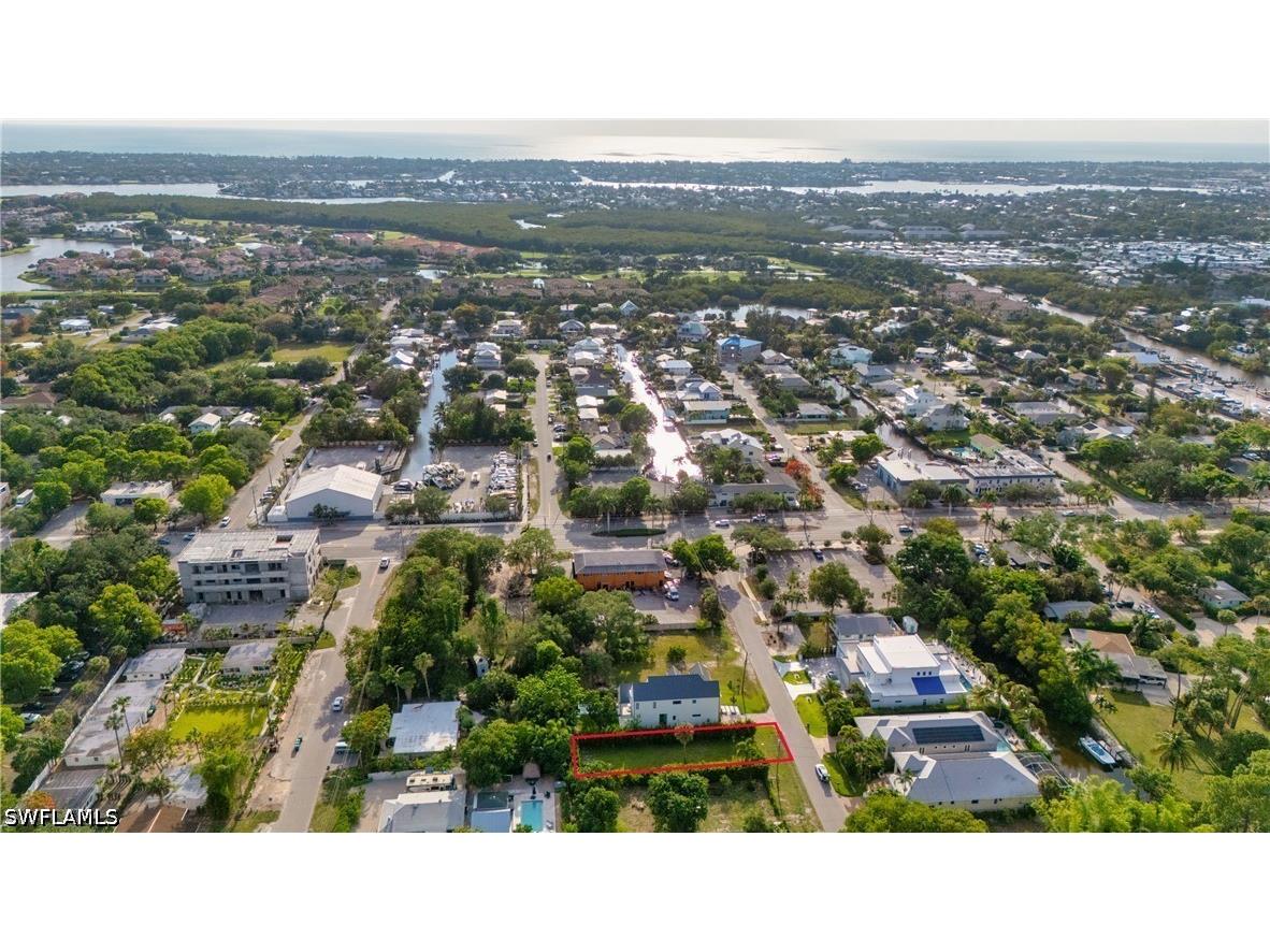 3010 Coco Avenue Naples FL 34112 226021346 image1