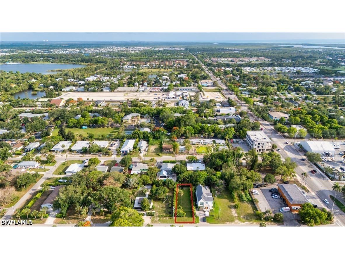 3010 Coco Avenue Naples FL 34112 226021346 image2
