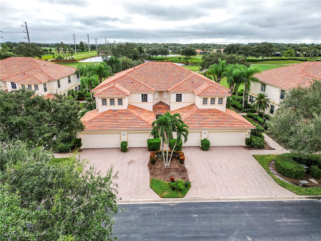 3010 Meandering Way #102 Fort Myers FL 33905 225074141 image2