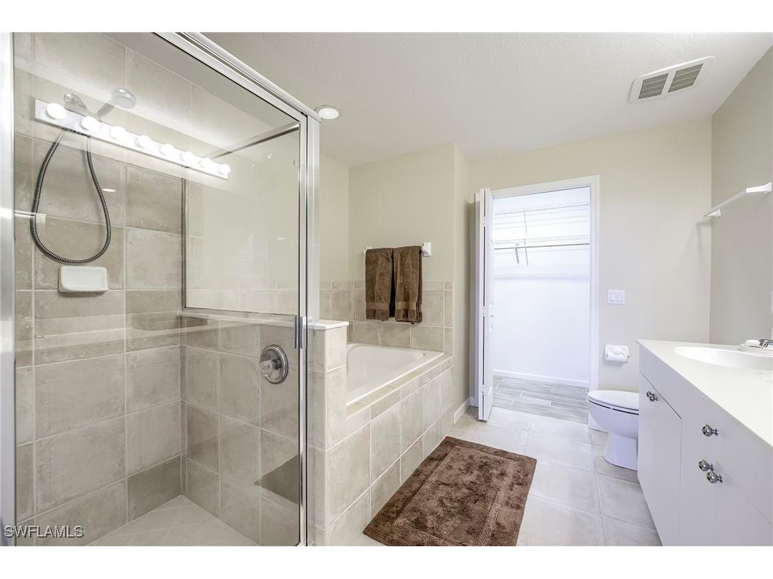 3010 Meandering Way #102 Fort Myers FL 33905 225074141 image37