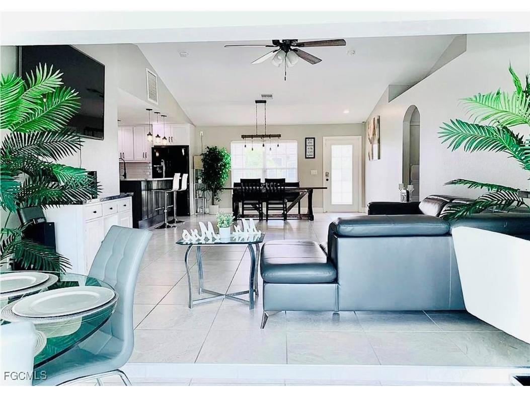 3010 NE 1st Avenue #0 Cape Coral FL 33909 2025012528 image3