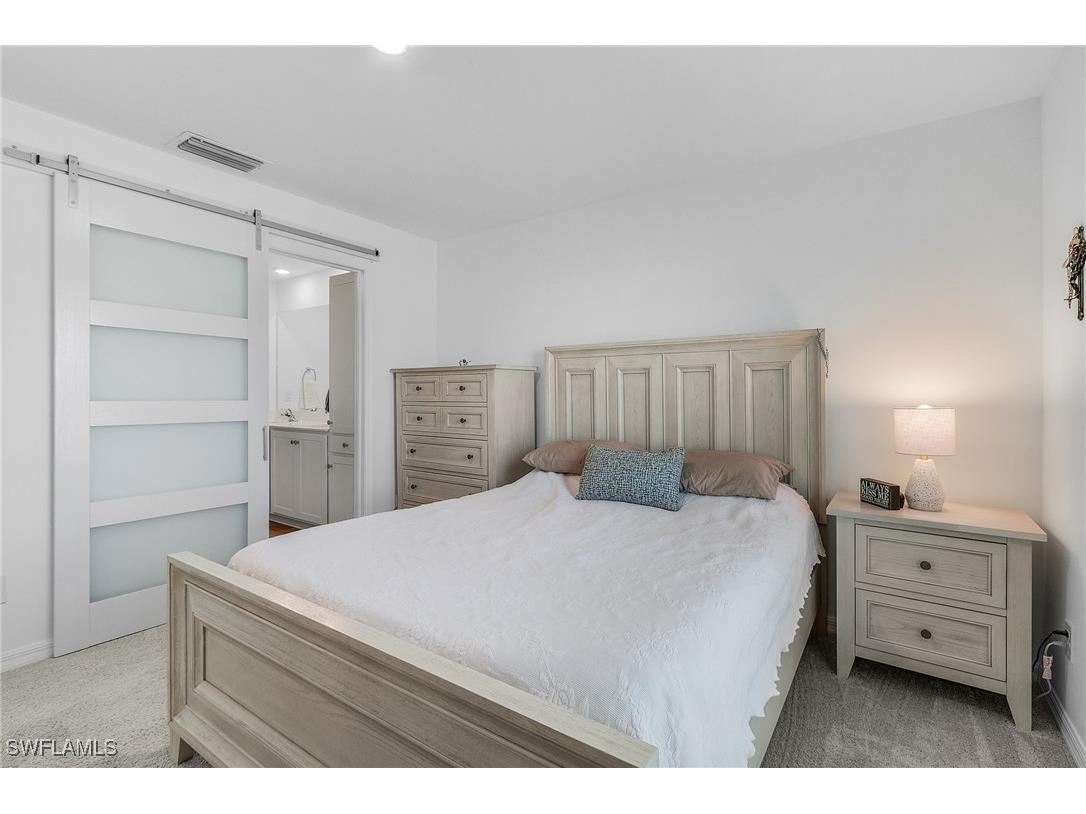 3010 NE 6th Place Cape Coral FL 33909 224076739 image16