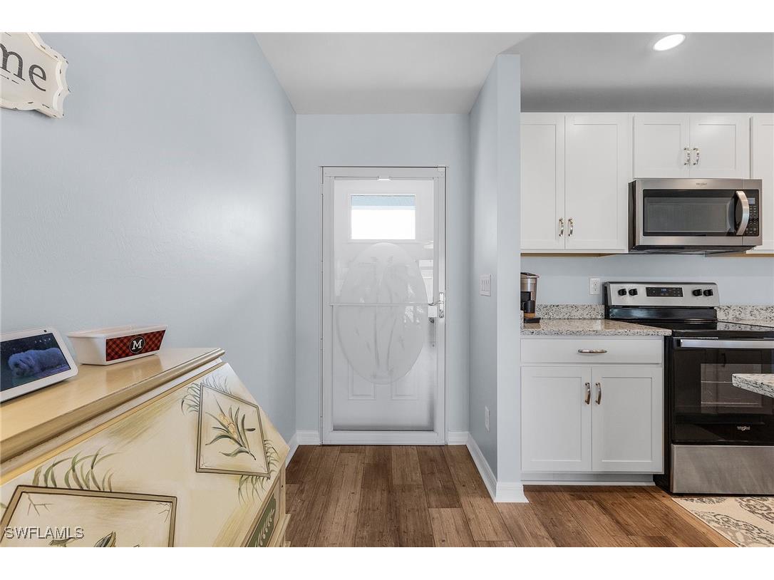 3010 NE 6th Place Cape Coral FL 33909 224076739 image5